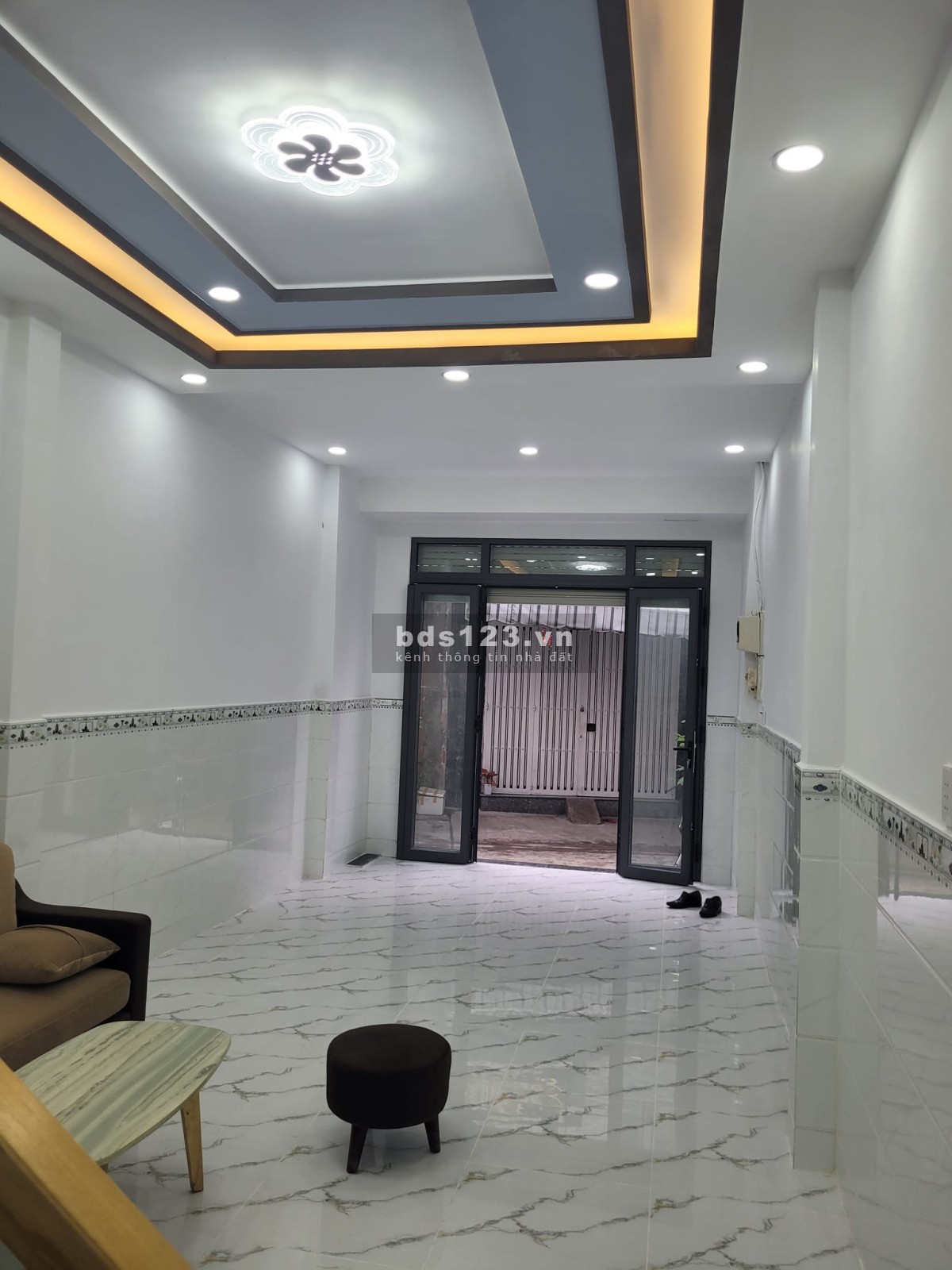 Bán nhà Bình Trị Đông, 2 tầng, 44m2, hẻm xe hơi, chỉ 3.9 tỉ