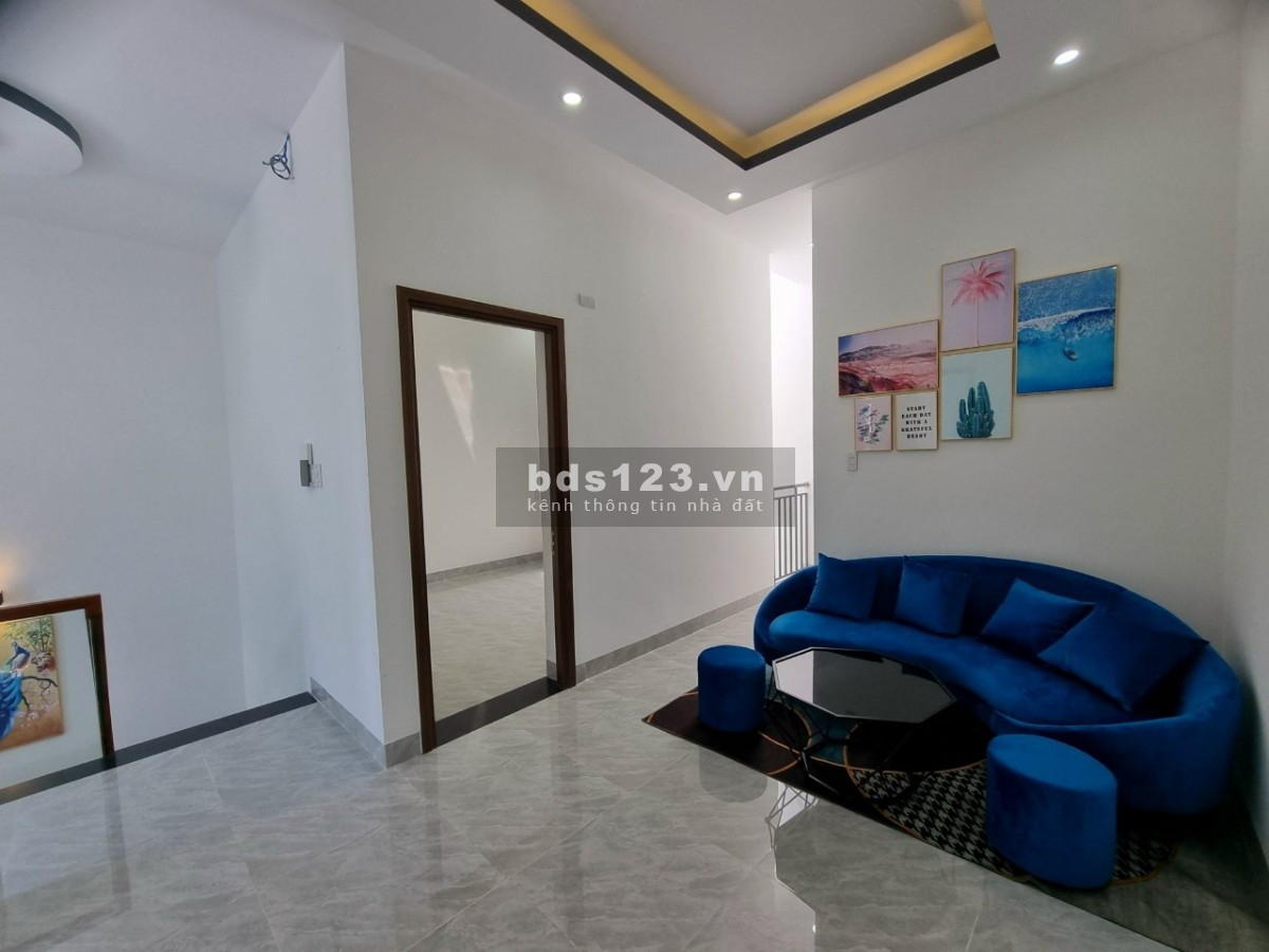 Bán nhà riêng mới đẹp, tặng full nội thất TP. Quảng Ngãi