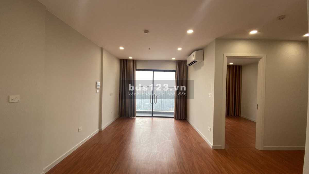 Bán cắt lỗ 1PN + 1 tầng cao, Imperia Smart City, ngay biển hồ bãi cát trắng, 1.8X tỷ bao phí