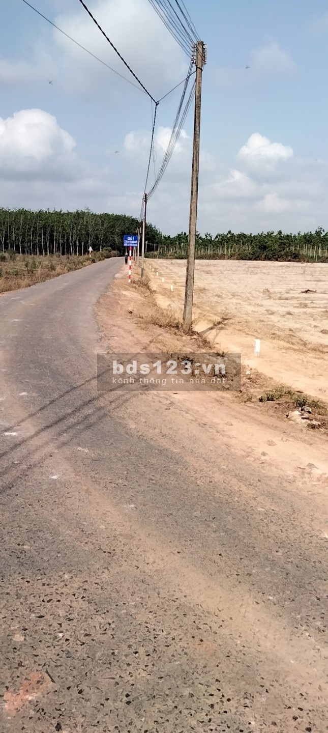 Bán đất vườn hơn 1 sào, sinh lợi từng ngày, cơ hội đầu tư cho KH với 460 triệu