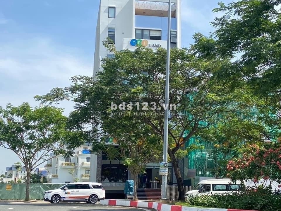 Cho thuê văn phòng mặt tiền đường lớn view sông tại MYSTERY VILLA quận 2 với giá chỉ từ 7 tr/tháng