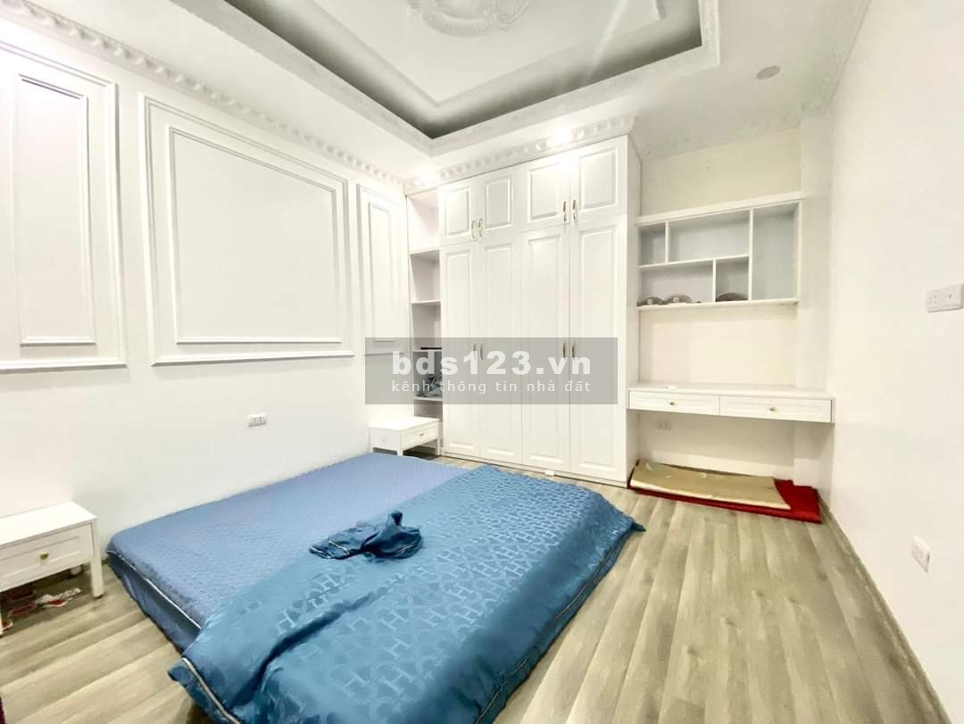 Bán nhà riêng nhỉnh 5 tỷ có ngay nhà Tô Hiệu, Hà Đông, 50M2x4T, ô tô đỗ cửa
