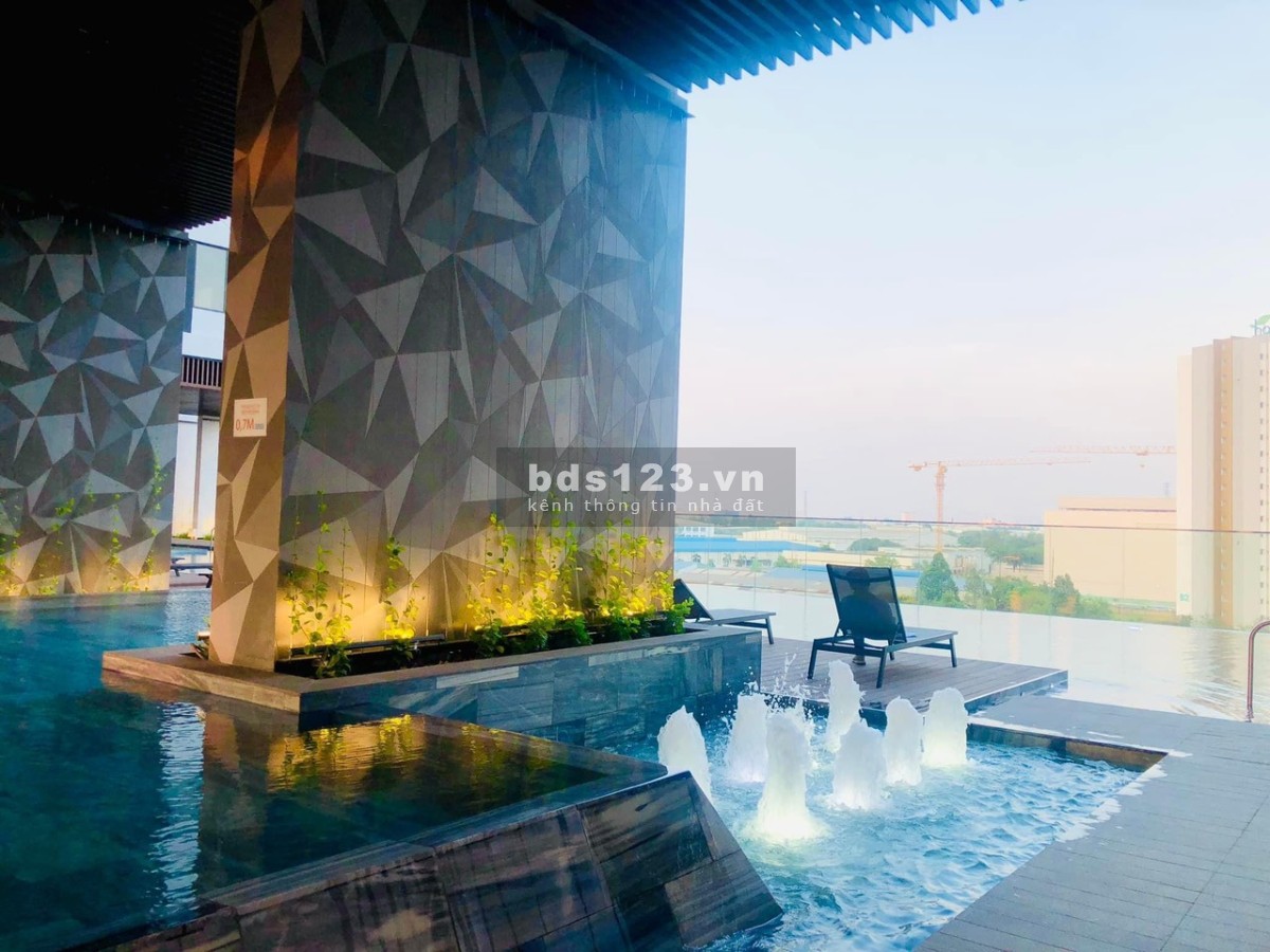 Mở bán giai đoạn nhận nhà với những căn đẹp nhất dự án Emeral Golf View .10% nhận nhà và khai thác