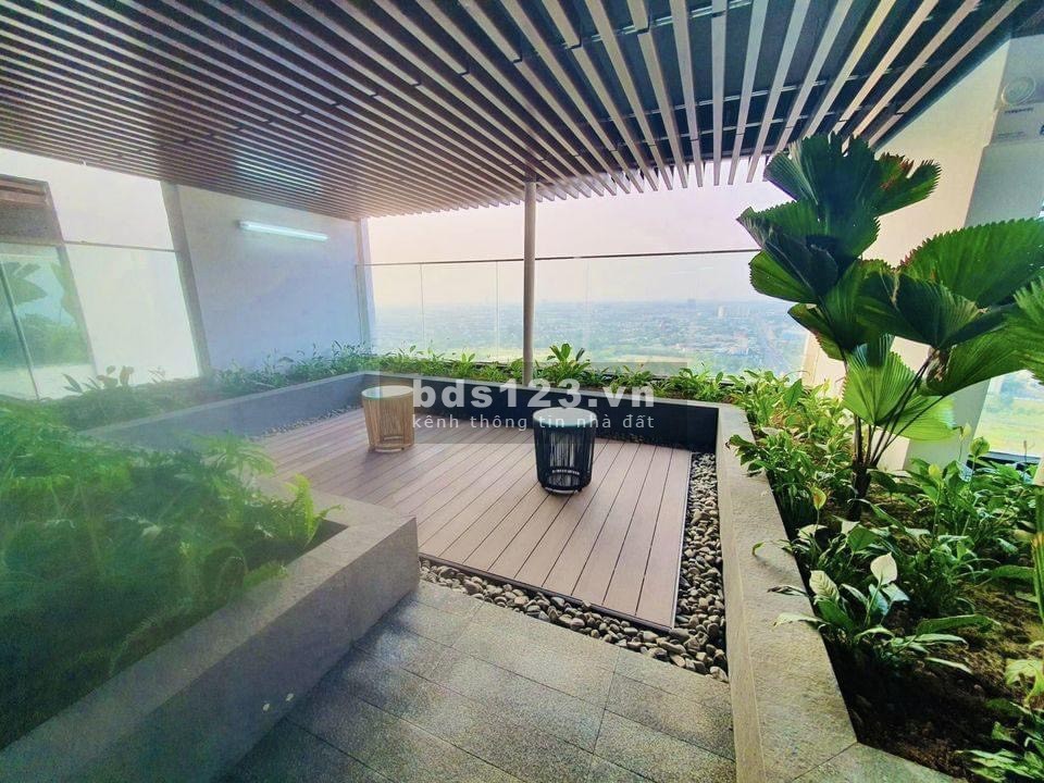 Mở bán giai đoạn nhận nhà với những căn đẹp nhất dự án Emeral Golf View .10% nhận nhà và khai thác