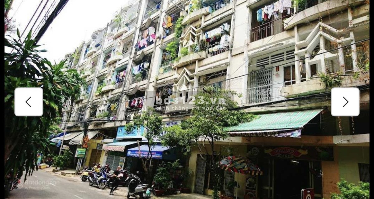 Bán căn hộ 32m2 lầu 2 C/C Bàu Cát 1 , P14 Tân Bình có sổ hồng