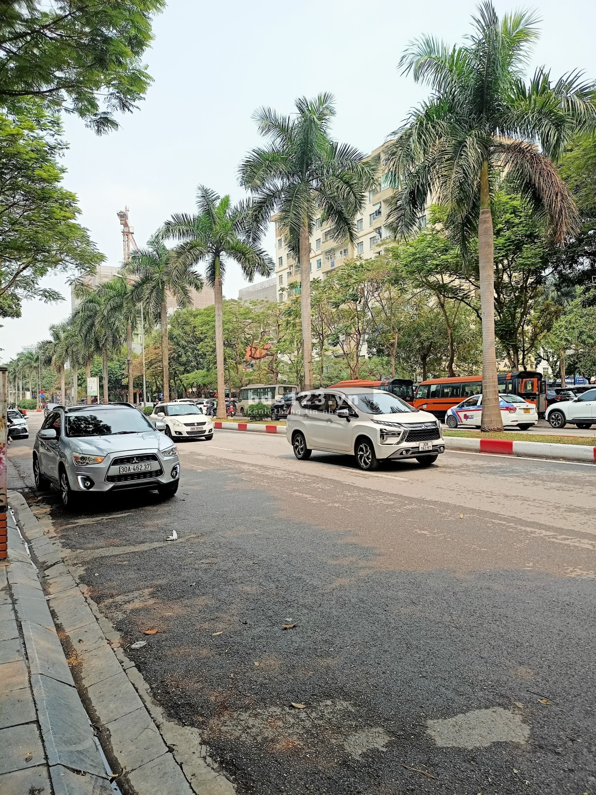 Sang nhượng mặt bằng kinh doanh sầm uất trung tâm KĐT Văn Quán