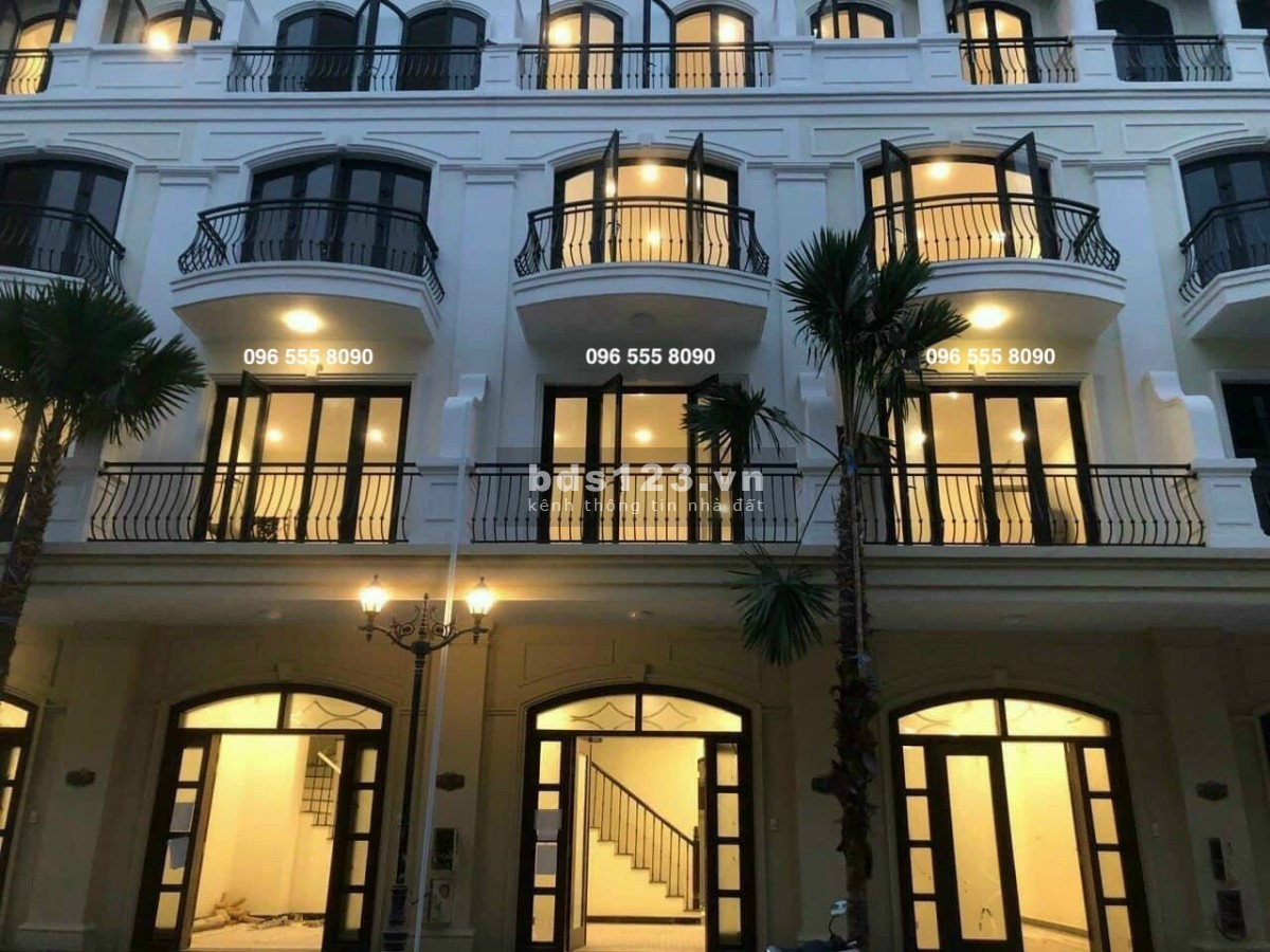 Bán biệt thự LK giá 1,2 tỷ diện tích 184M2 ngay công viên lớn nhất Silk Park
