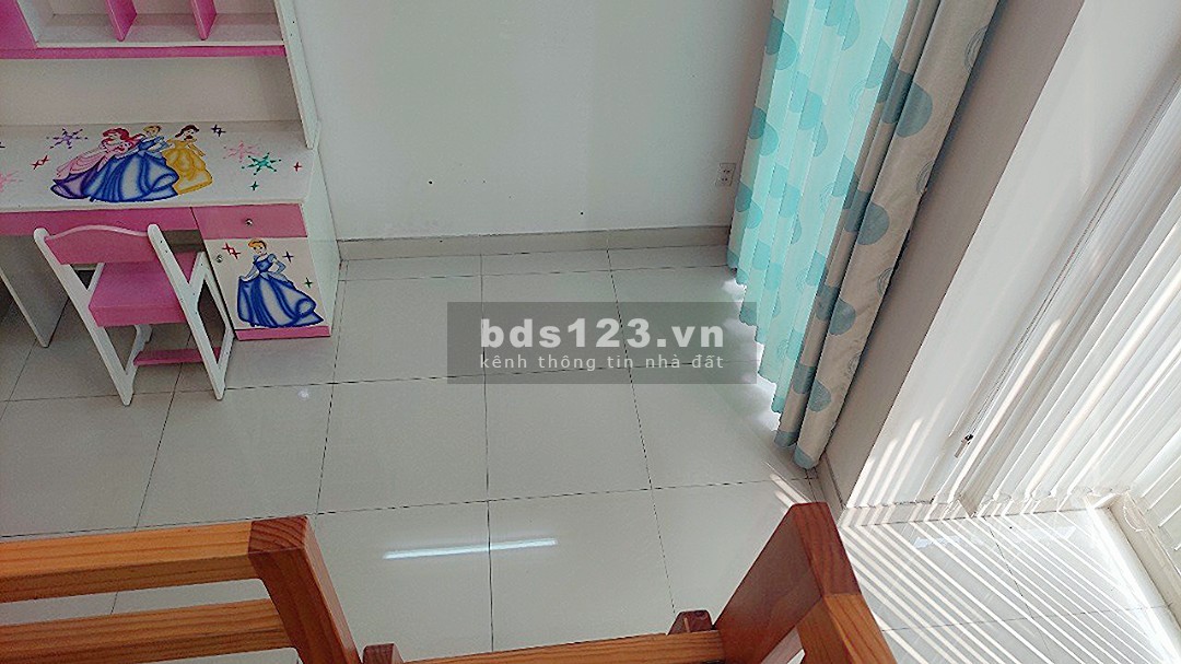Cho thuê phòng trọ, phòng lạnh nữ, nội thất, ban công. Gần công viên Aeon Mall, 2.9tr