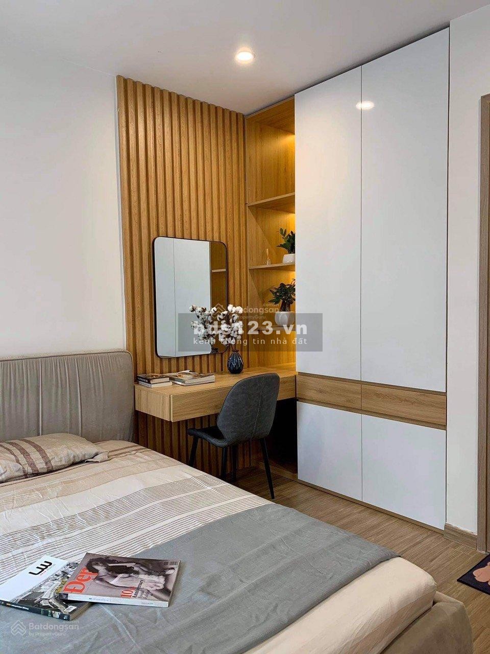 Bán gấp căn góc 70m2,gồm 2PN,2VS giá 1,870 triệu tại Vinhomes Ocean Park