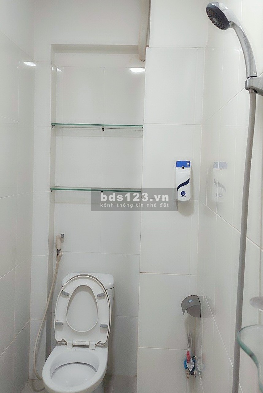 Cho thuê phòng trọ, phòng lạnh nữ, nội thất, ban công. Gần công viên Aeon Mall, 2.9tr