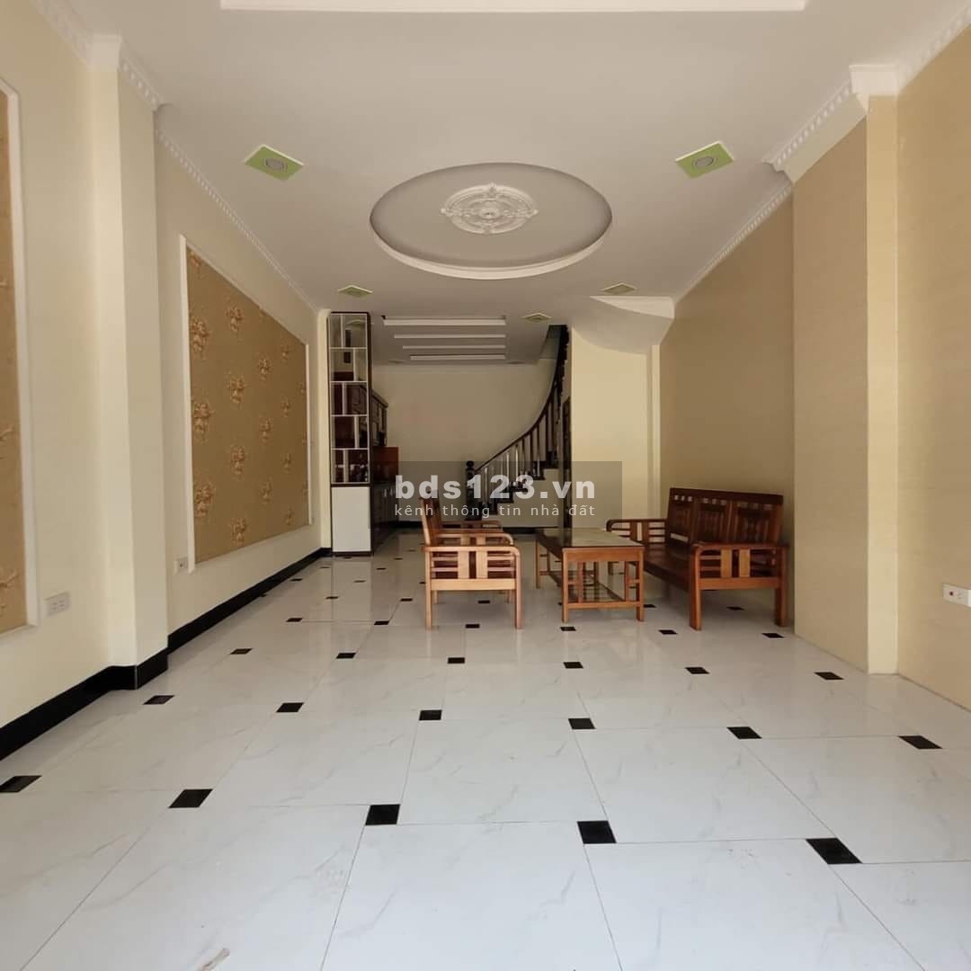 Bán nhà riêng ô tô đỗ cửa ngõ sát Hồ Văn Quán, sổ vuông đẹp, an sinh tốt