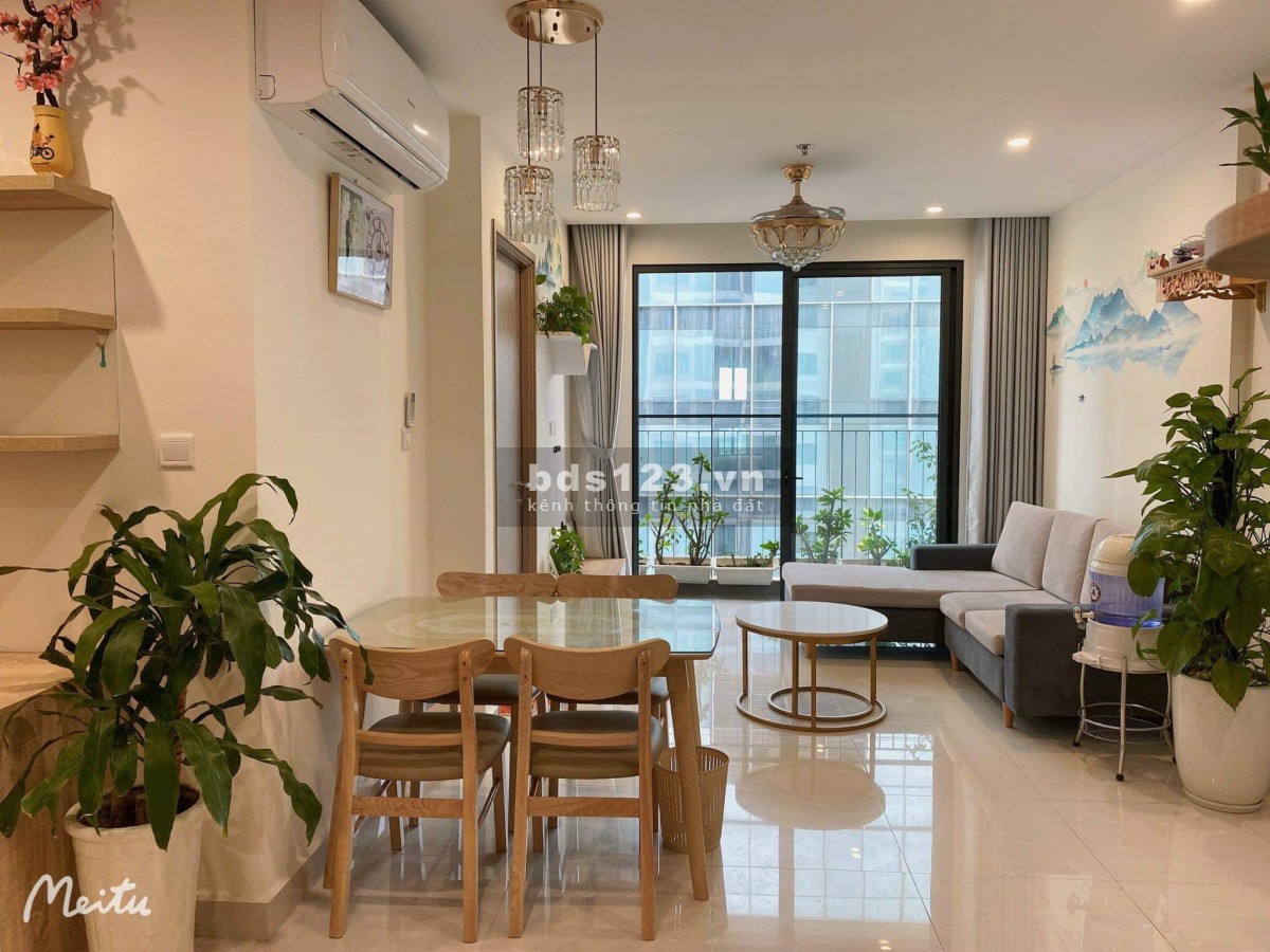 Bán căn hộ chính chủ 2PN + 2WC, giá bán 1,65 tỷ tại Vinhomes Ocean Park