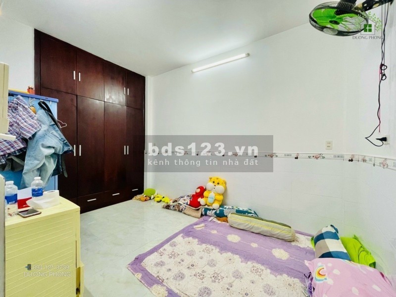 Bán nhà Huỳnh Văn Bánh – Q.PN – căn nhà 3 tầng giá chỉ 7,5 tỷ đt: 0357475836