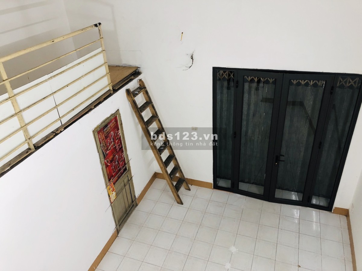 Cho thuê nhà giá rẻ ở phố Quan Nhân, quận Cầu Giấy, Hà Nội (có nhà ngay)