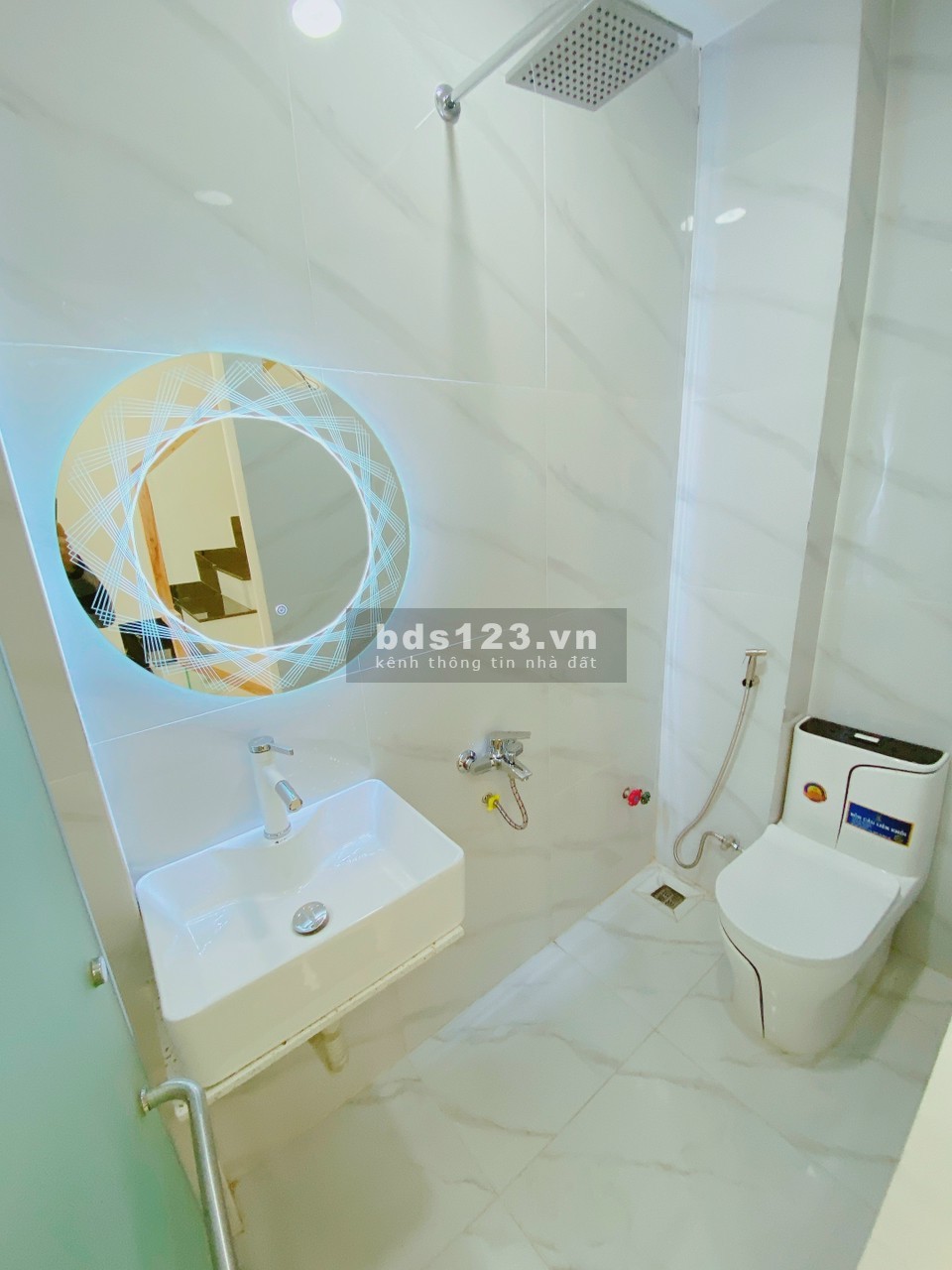 Bán nhà Phan Tây Hồ, q PN tặng nội thất cao cấp gíá chỉ 4 tỷ nhỉnh (thương lượng) ĐT: 0357475836