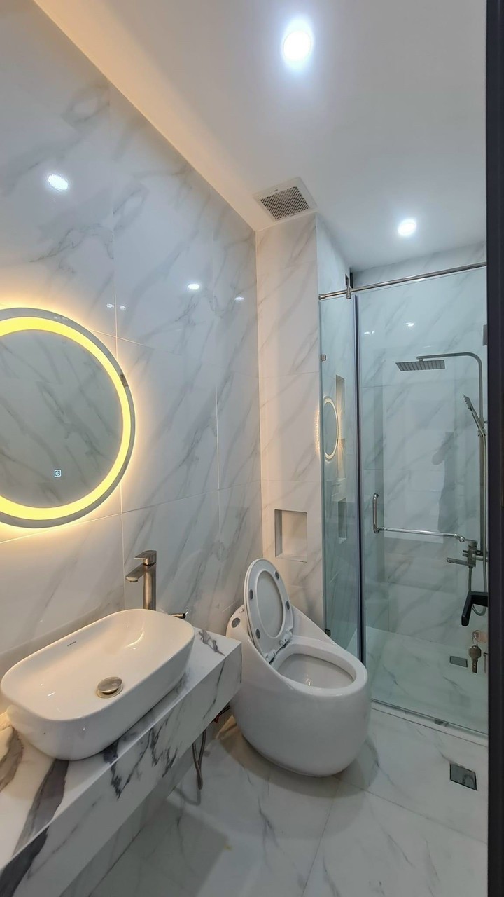 Cần bán căn nhà 1 trệt 1 lầu tại đường số 2 Nguyễn Duy Trinh, phường Long Trường, TP. Thủ Đức.