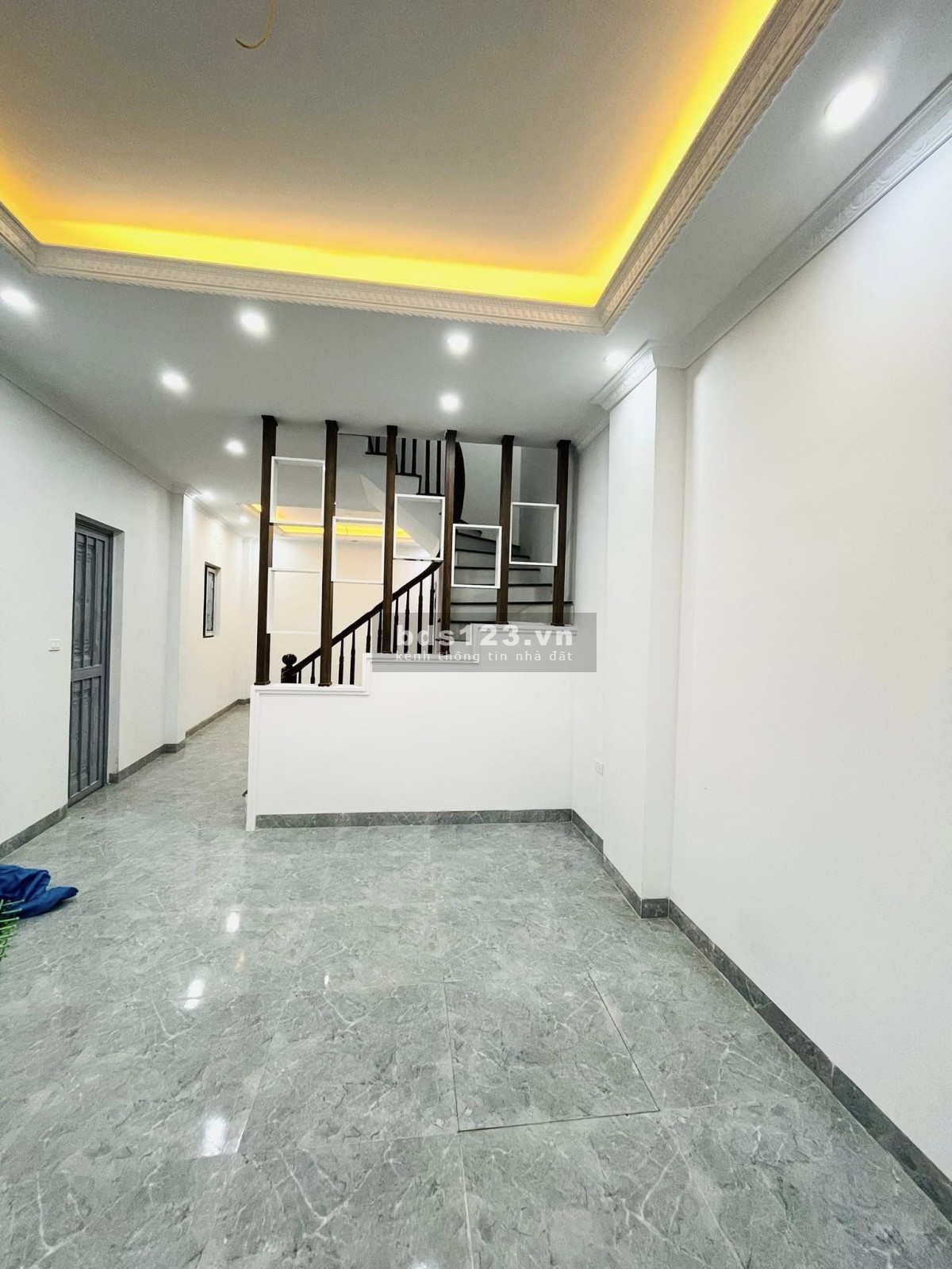 Bán nhà riêng, nhà mới tinh - 50M ra ô tô - Lô góc 2 thoáng - DT 38M x 4 tầng