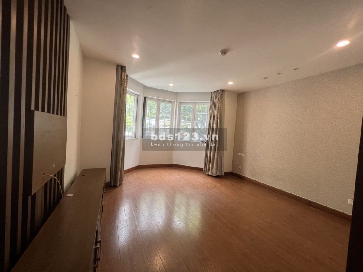 Hải Yến 0963.77.55.56 - Bán biệt thự VILLA Saigon Pearl T4/2023 giá 76 tỷ tốt nhất thị trường.