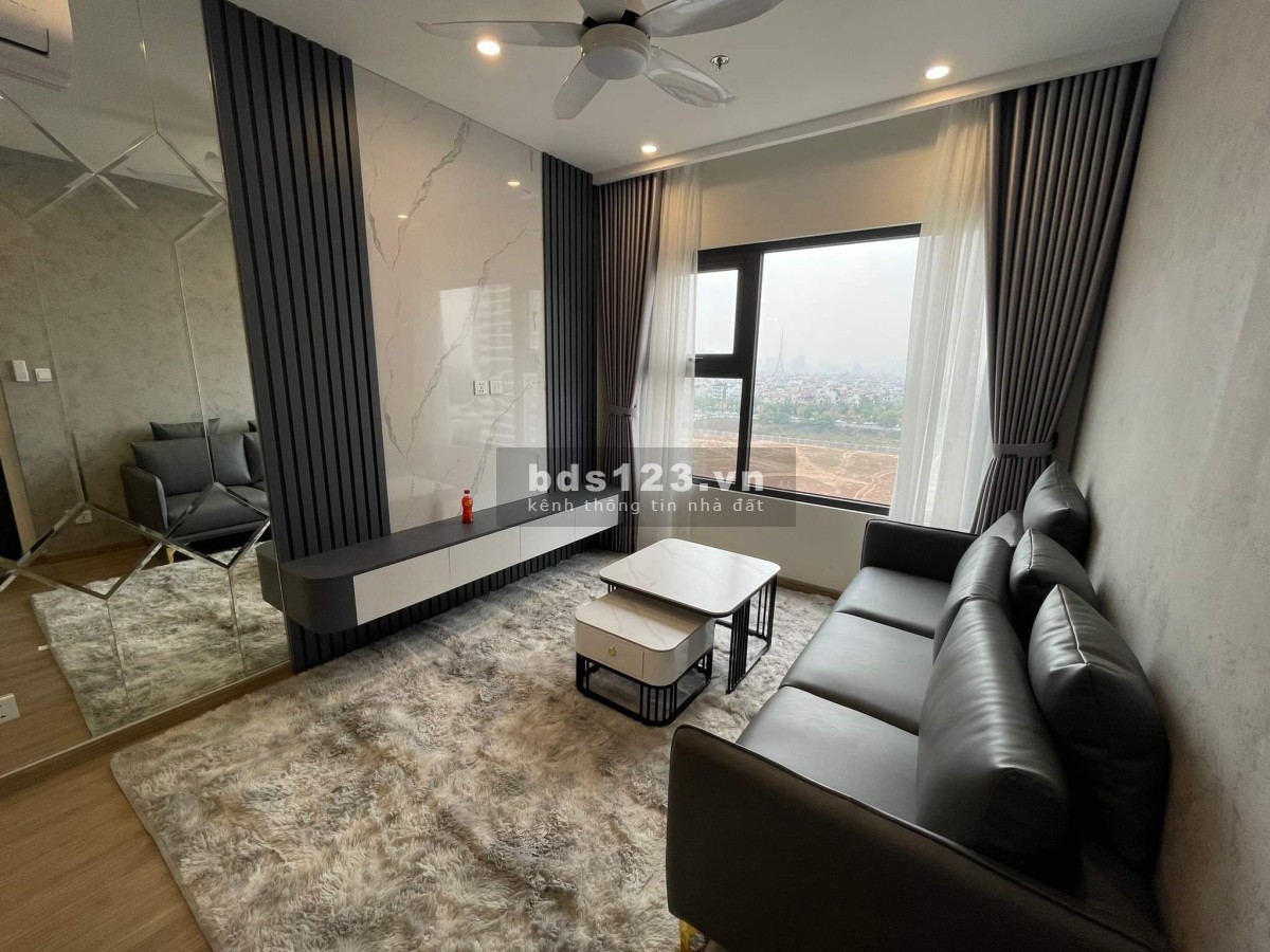 Bán căn hộ nhanh tại Vinhomes (1pn + 1), giá 1,7 tỷ full nội thật