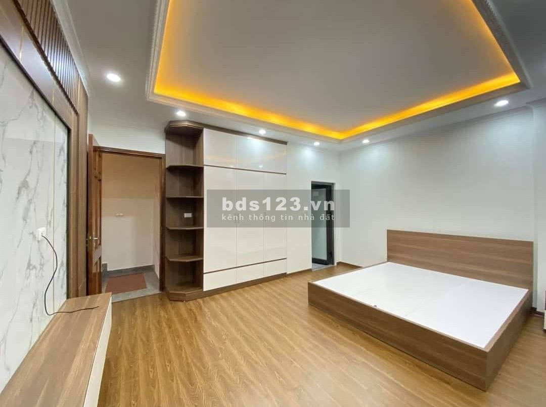 Bán nhà riêng Thịnh Quang- Nhỉnh 5 tỷ sở hữu nhà 5 tầng mới cóng thoải mái công năng cho hộ gia đình