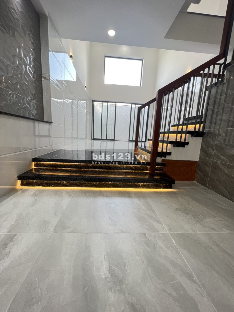 Chính chủ cần bán nhà phường 15, quận Gò Vấp. Giá 9 tỷ 2, còn thương lượng