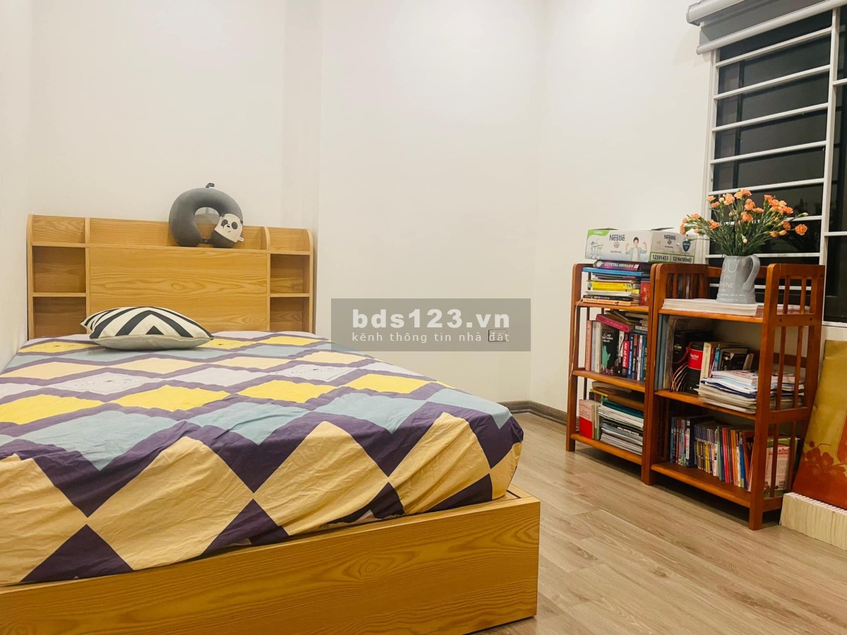 Bán nhà Bồ Đề - Long Biên ngõ Kinh doanh, 60m2 - 5 tầng - giá 5 tỷ 3