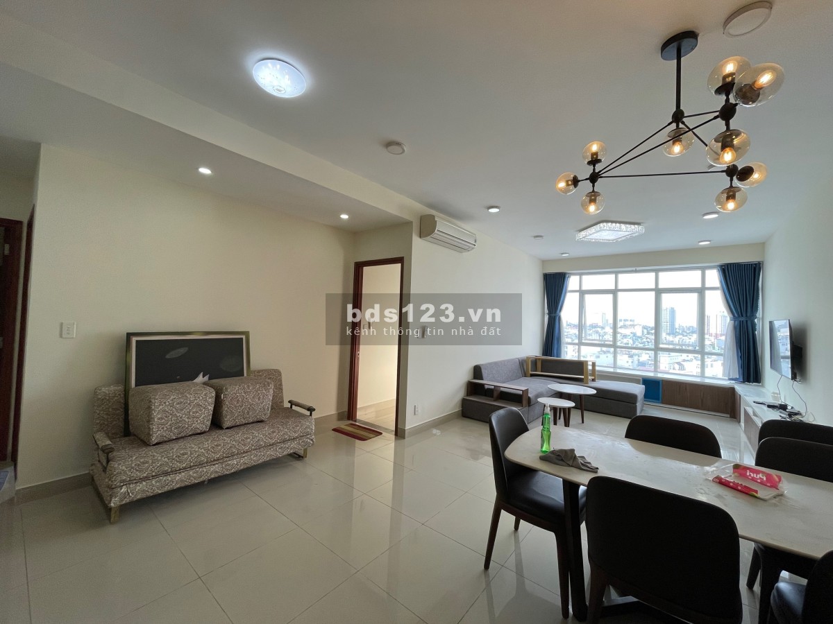 Chính chủ cần bán căn hộ chung cư Ngọc Phương Nam, Quận 8, diện tích 118m2, full nội thất