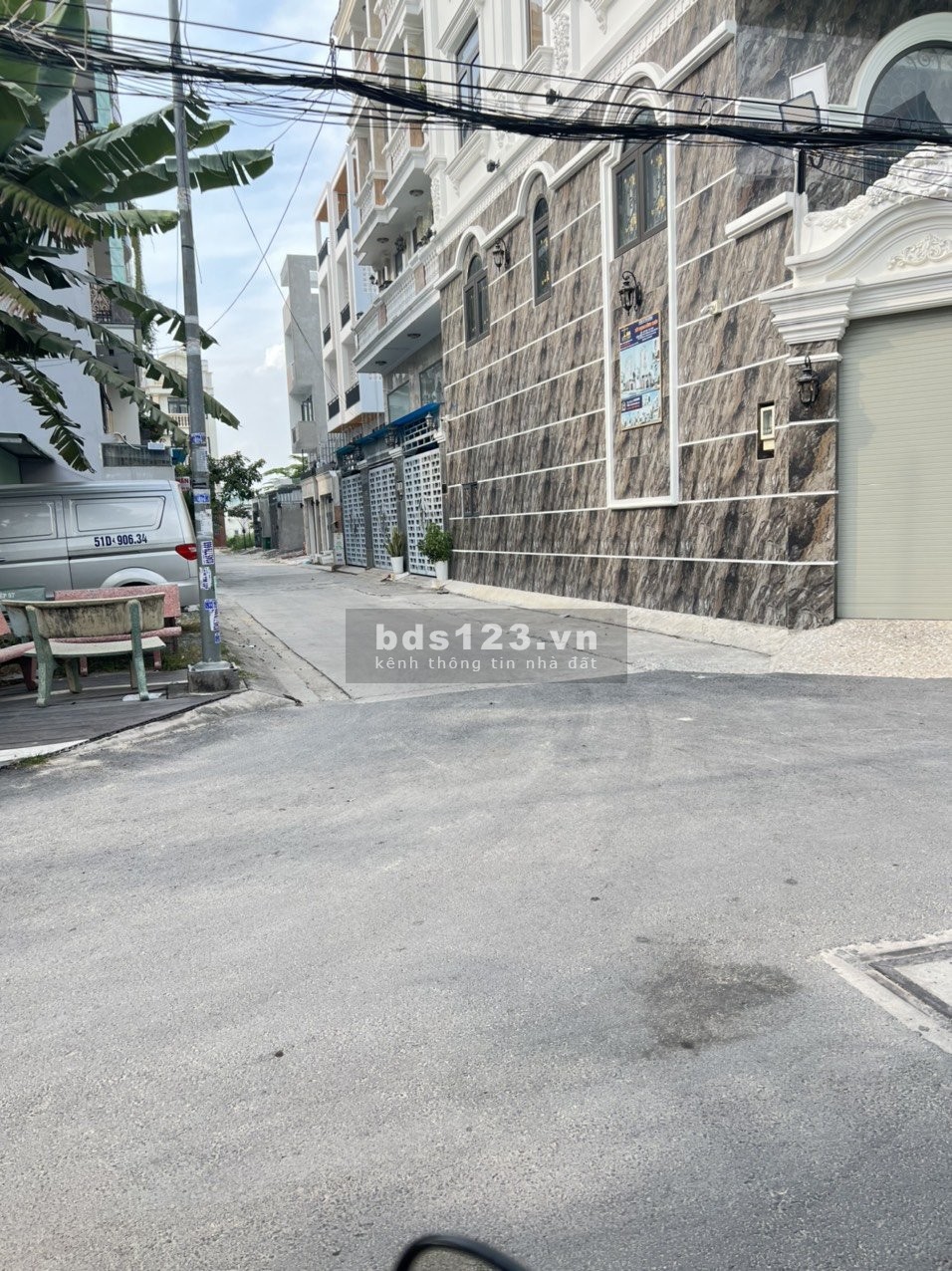 Chính chủ cần bán nhà phường 15, quận Gò Vấp. Giá 9 tỷ 2, còn thương lượng