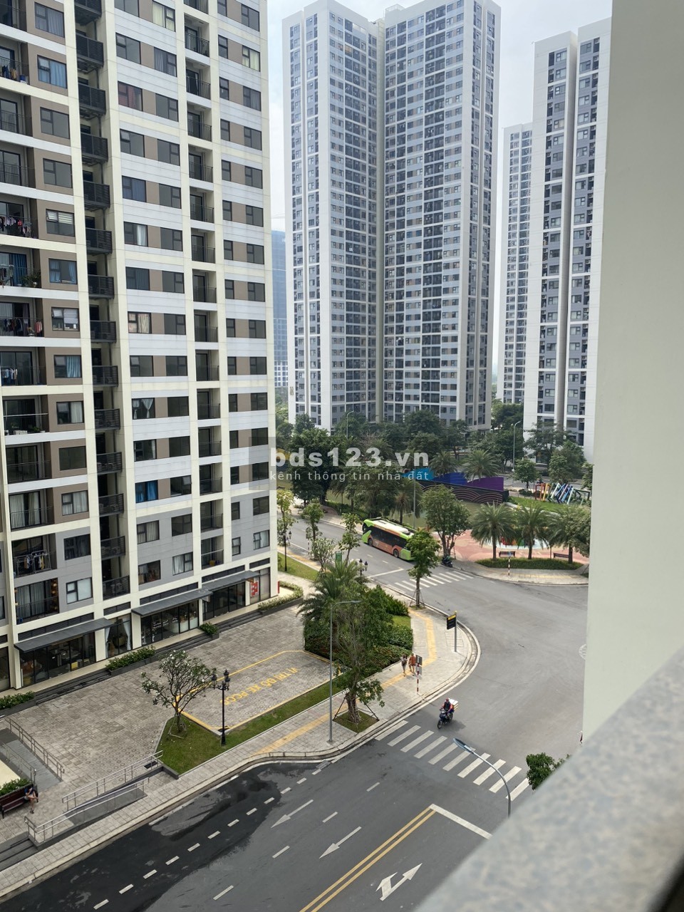 Cho thuê căn hộ 65m2 tầng 7 Origami Vinhomes Grand Park Thủ Đức
