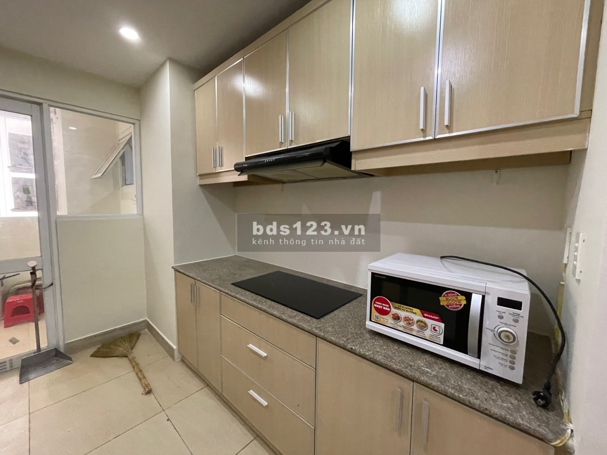 Chính chủ cần bán căn hộ chung cư Ngọc Phương Nam, Quận 8, diện tích 118m2, full nội thất
