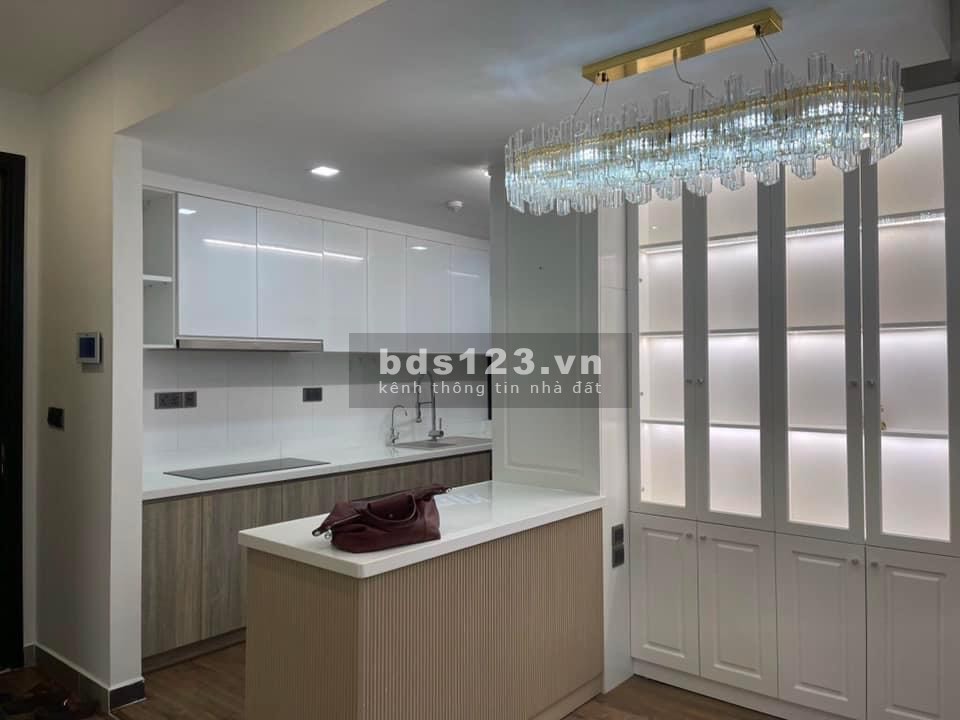 Nội thất cơ bản duy nhất tại căn hộ Feliz En Vista. 2PN - 85m2 - 18 tr/th. Lh em Tâm: 0902.0506.43