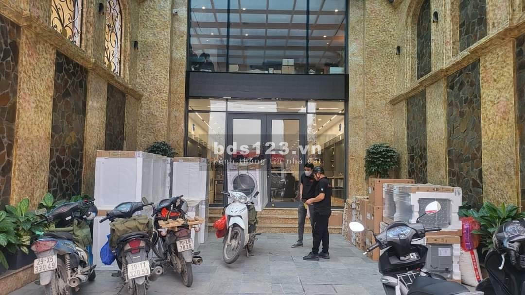 Bán toà VP Nguyễn Trãi, Thanh Xuân. Dt 188m, 7t, MT 7.3m, 71Tỷ. Vị trí đắc địa, KDoanh cực tốt, Hiếm