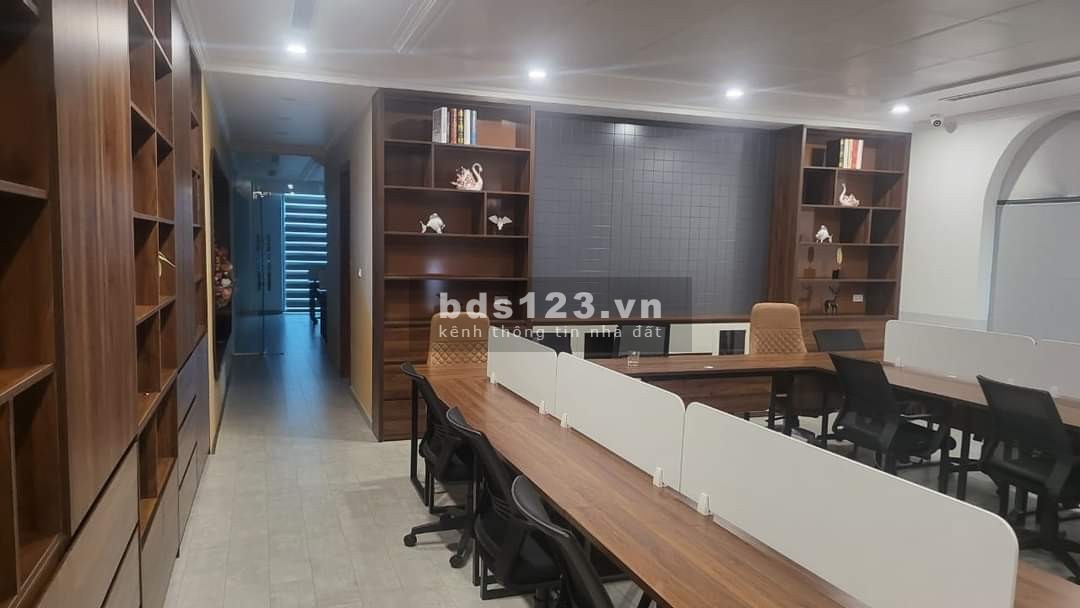 Bán toà VP Nguyễn Trãi, Thanh Xuân. Dt 188m, 7t, MT 7.3m, 71Tỷ. Vị trí đắc địa, KDoanh cực tốt, Hiếm