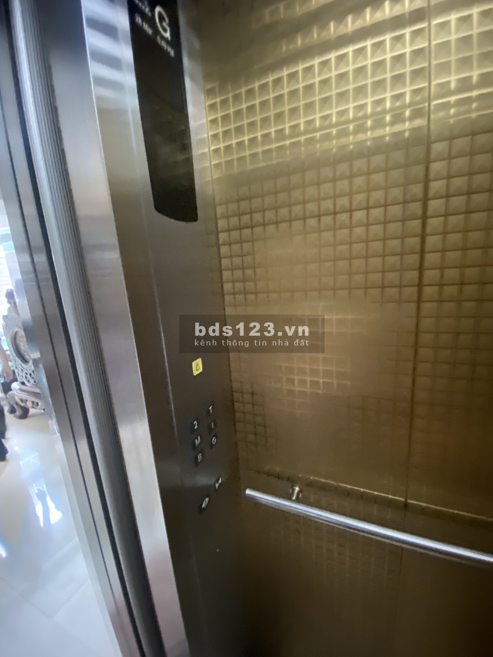 Bán nhà Biệt Thự đường Trường Sơn P15 Q10 khu Cư Xá Bắc Hải.