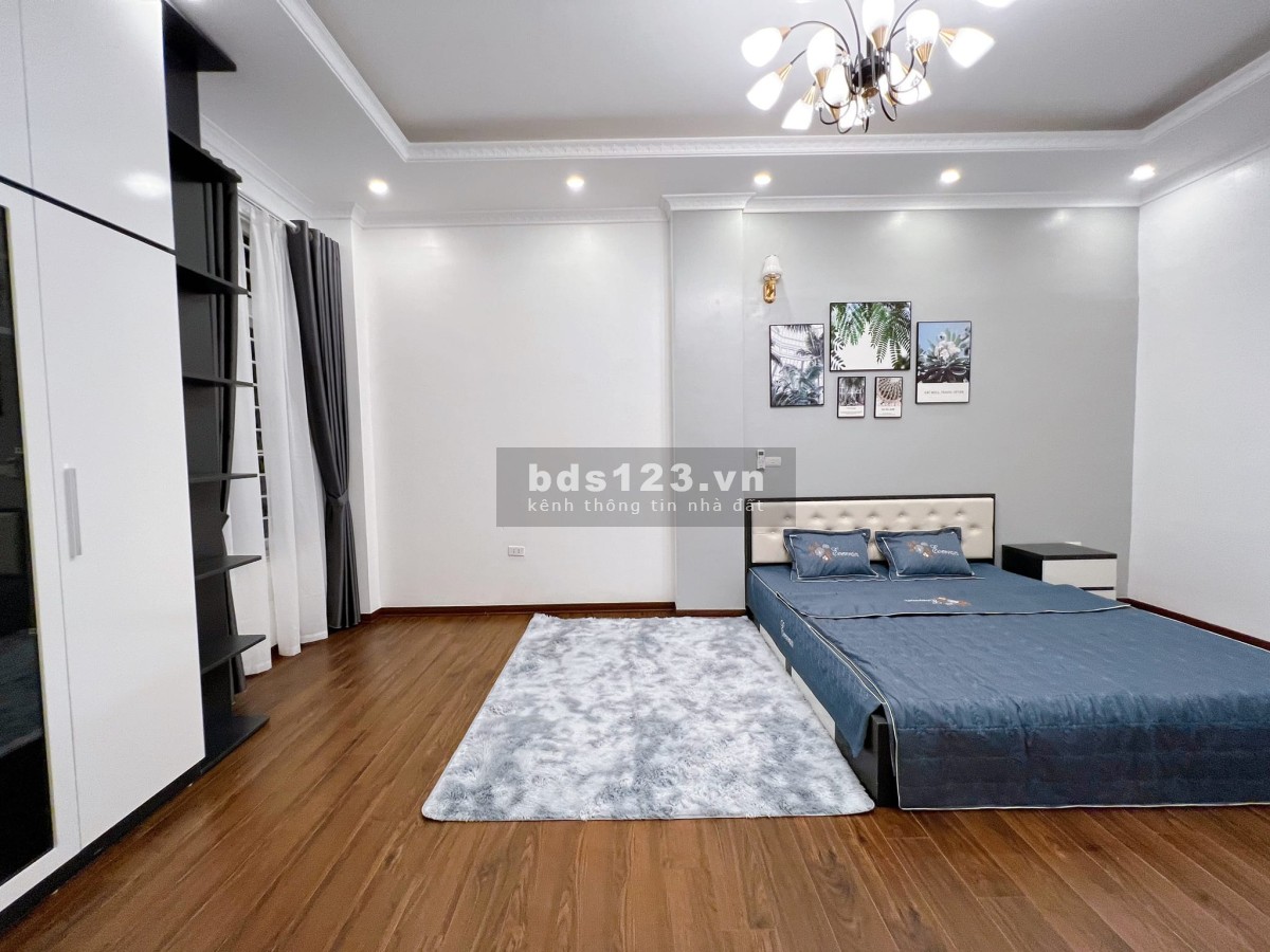 NHÀ ĐẸP HOÀNG VĂN THÁI - KINH DOANH - GẦN OTO - 42M x 5T - GIÁ CHƯA ĐẾN 6 TỶ.