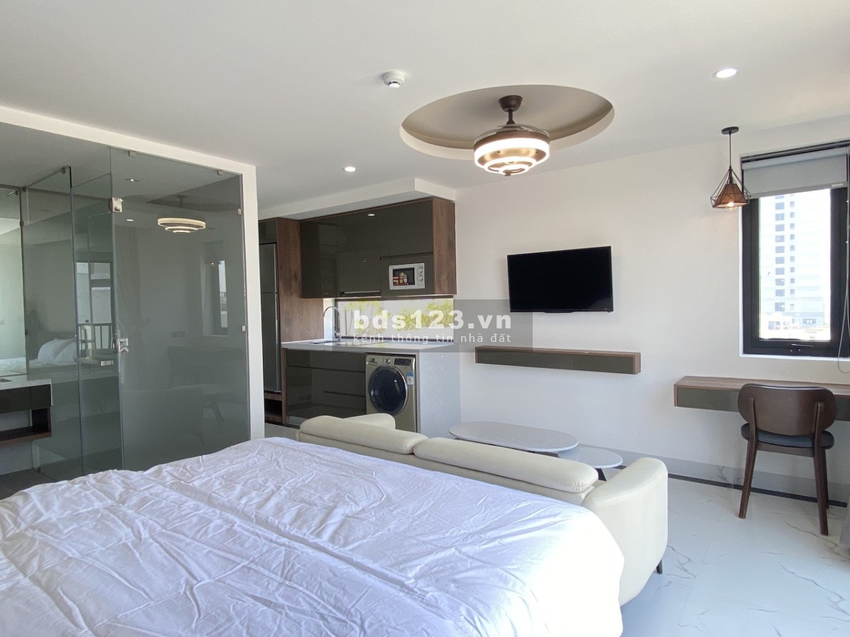 Toà căn hộ mới xây, đi bộ ra Công viên Biển Đông 1 phút. Giá đầu tư siêu lời