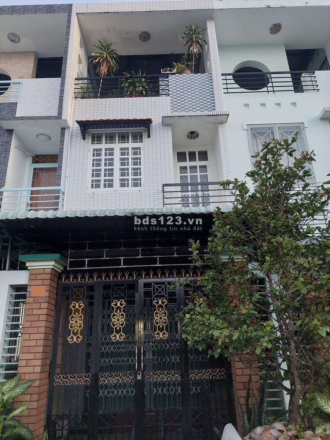 Cần bán căn nhà 3 tầng khu Mỹ Thạnh Hưng, P6, Tp Mỹ Tho. TG. 3TY6XX