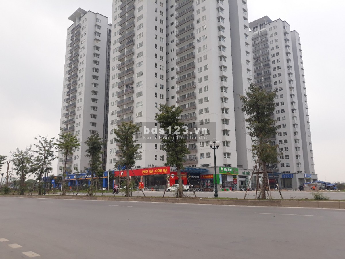 Cho thuê căn hộ chung cư 4 phòng ngủ 156m2 toà CT2 Xuân Phương Quốc Hội