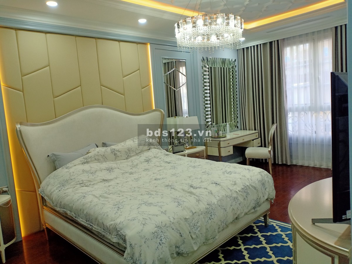 Bán nhà VIP, Ba Đình, 160m, 4 tầng , Kinh doanh, Giá tốt nhất khu vực 36.5 tỷ