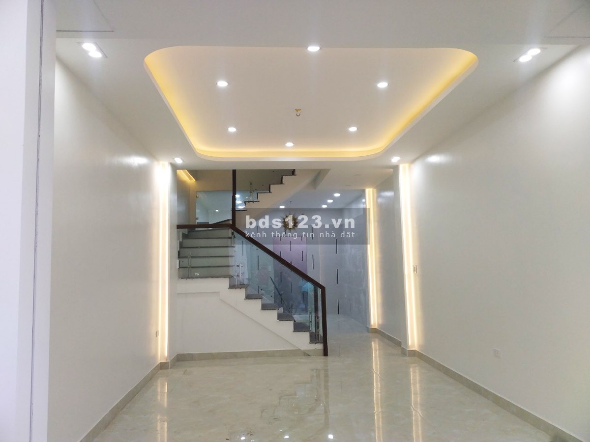 Bán nhà 3 tầng xây mới, 48m2, độc Lập, gần Vườn Hoa Chéo, Kiến An, Hải Phòng