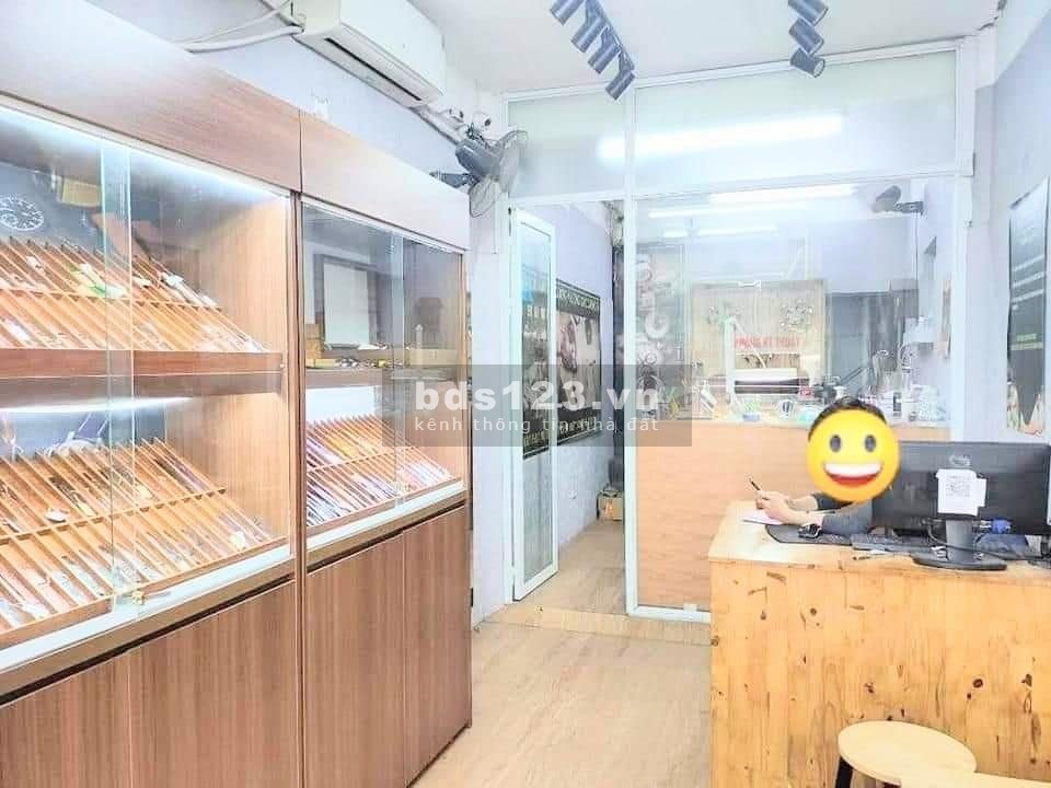 Cho thuê nhà nguyên căn mặt đường Láng, kinh doanh đỉnh