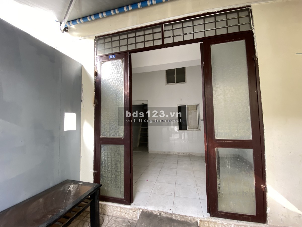 Bán mặt bằng kinh doanh 50m2 đường Tô Hiệu có chỗ ở lại quận Tân Phú