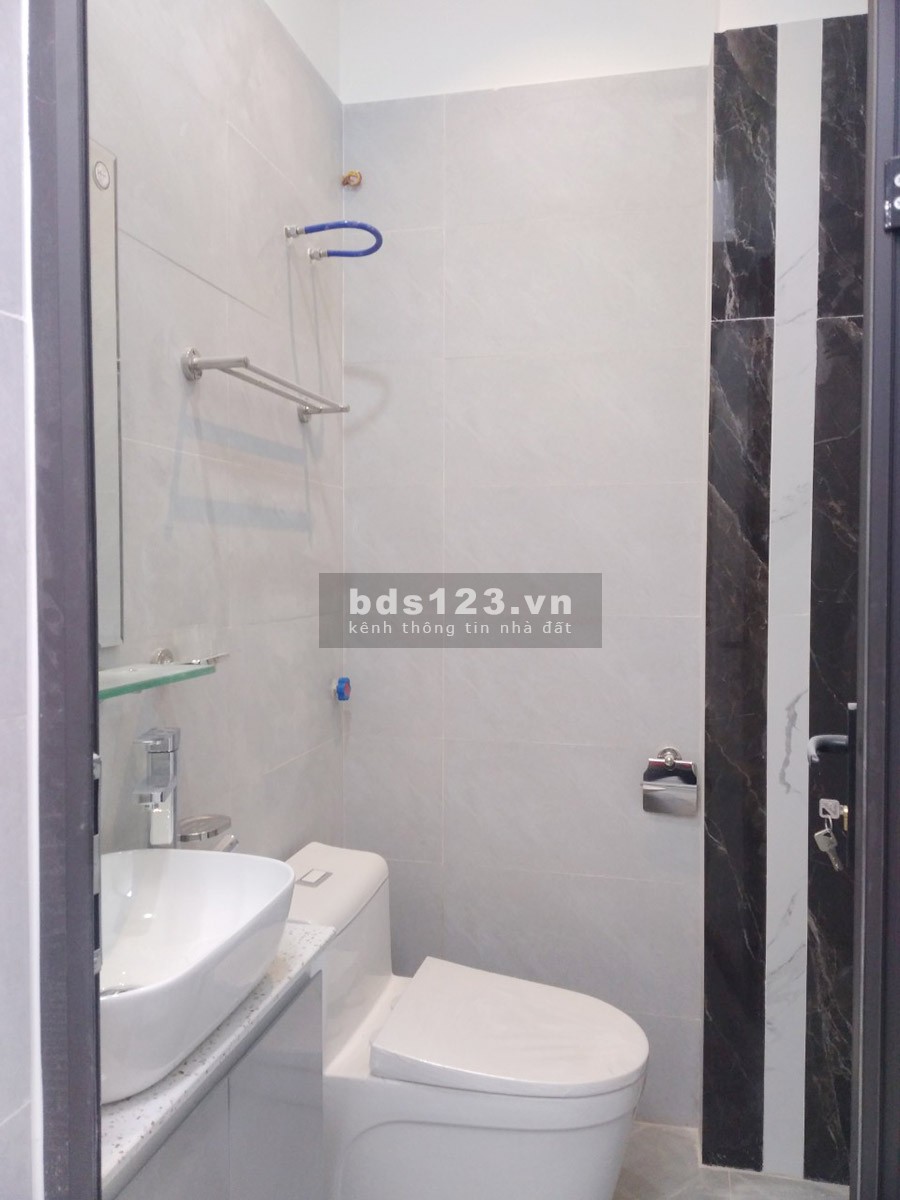 Bán nhà 3 tầng xây mới, 48m2, độc Lập, gần Vườn Hoa Chéo, Kiến An, Hải Phòng