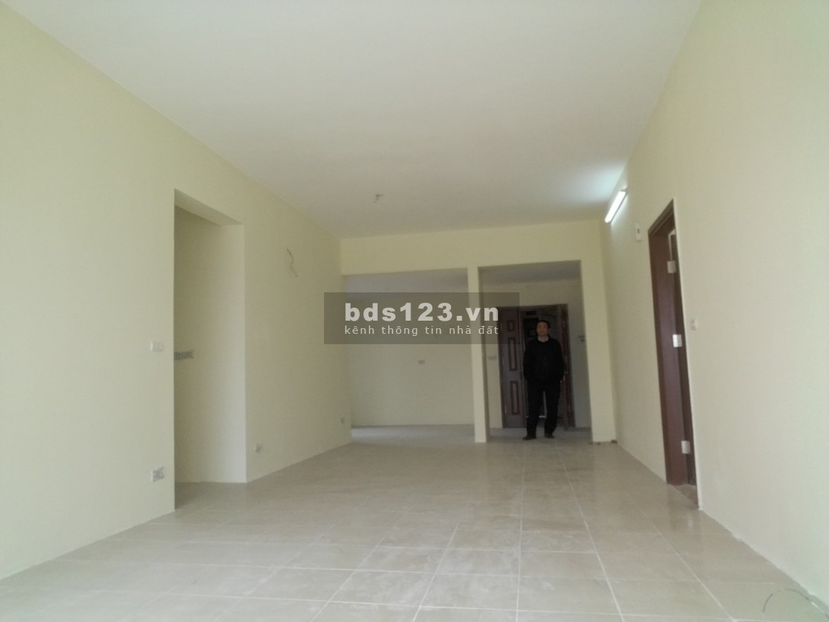 Cho thuê căn hộ chung cư 4 phòng ngủ 156m2 toà CT2 Xuân Phương Quốc Hội