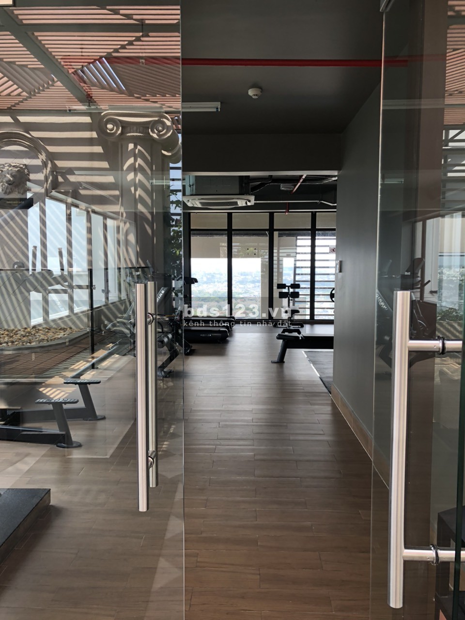Cho thuê căn hộ 77m2 St.Moritz đường Phạm Văn Đồng Tp Thủ Đức