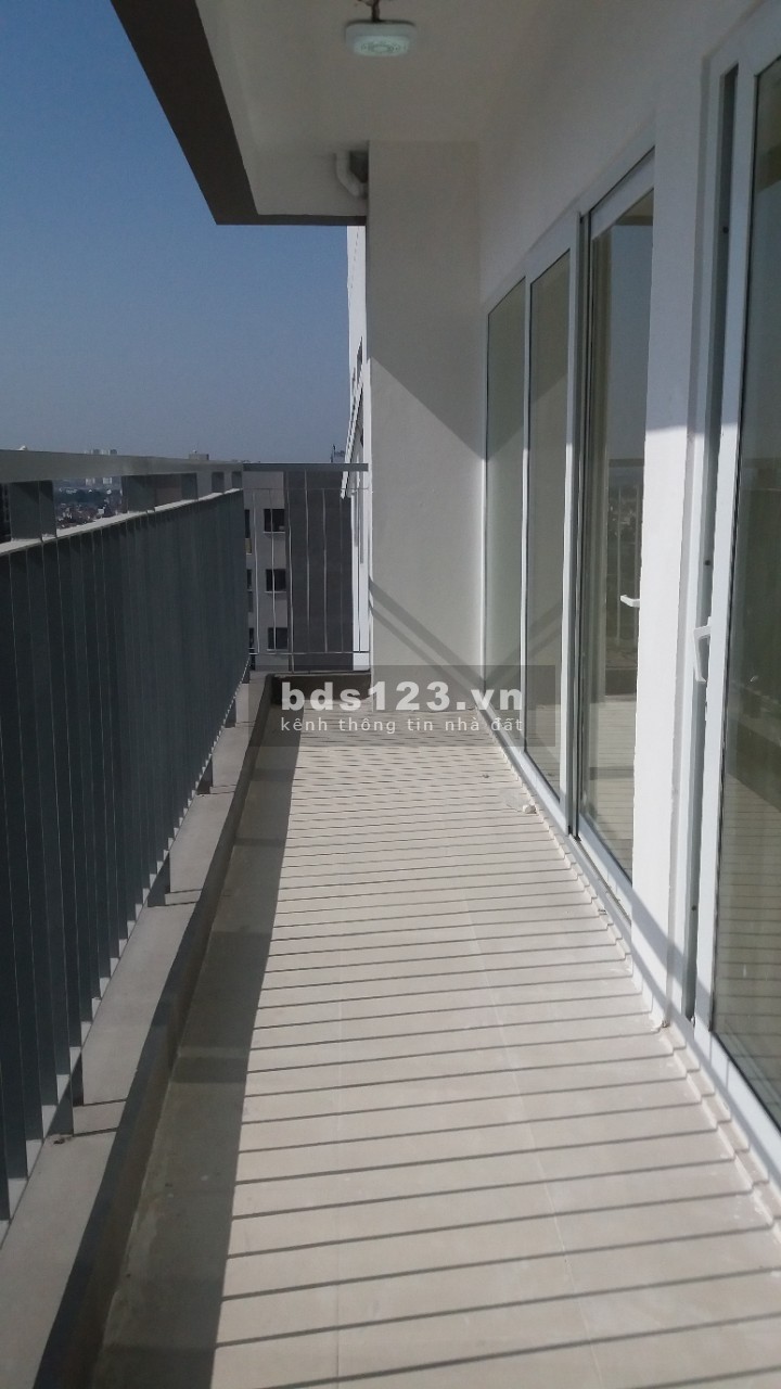 Cho thuê căn hộ chung cư 4 phòng ngủ 156m2 toà CT2 Xuân Phương Quốc Hội