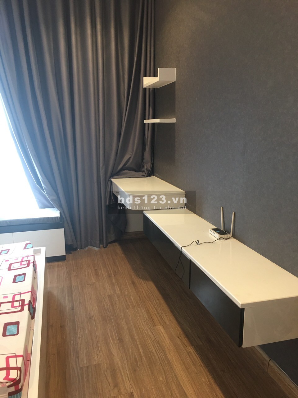 Cho thuê giá tốt nhất Vinhomes Central Park. 1-2-3-4pn, shophouse, tòa Landmark 81LH: 0888662828