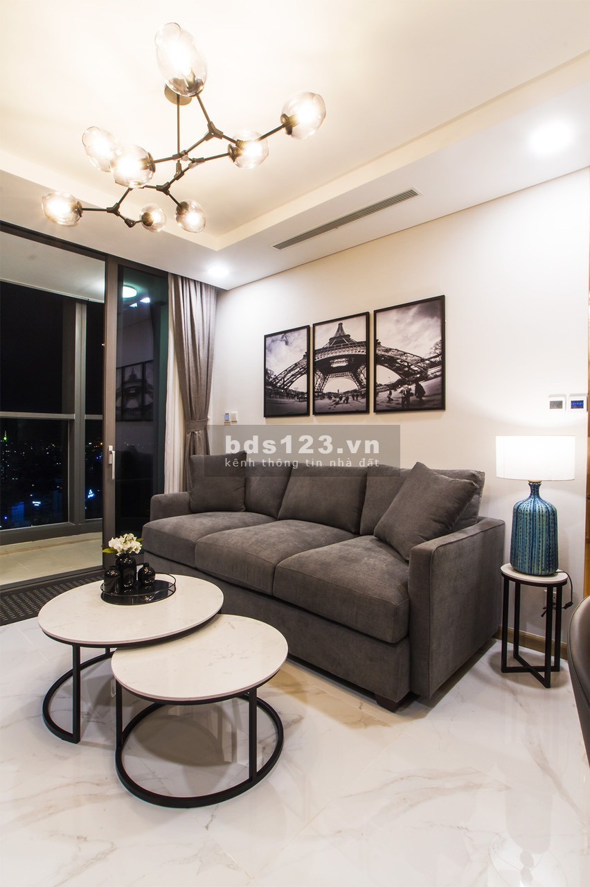Cho thuê căn hộ Vinhomes Central Park 1-2-3-4pn, Penhouse, và tòa Landmark 81. Liên hệ: 0888662828