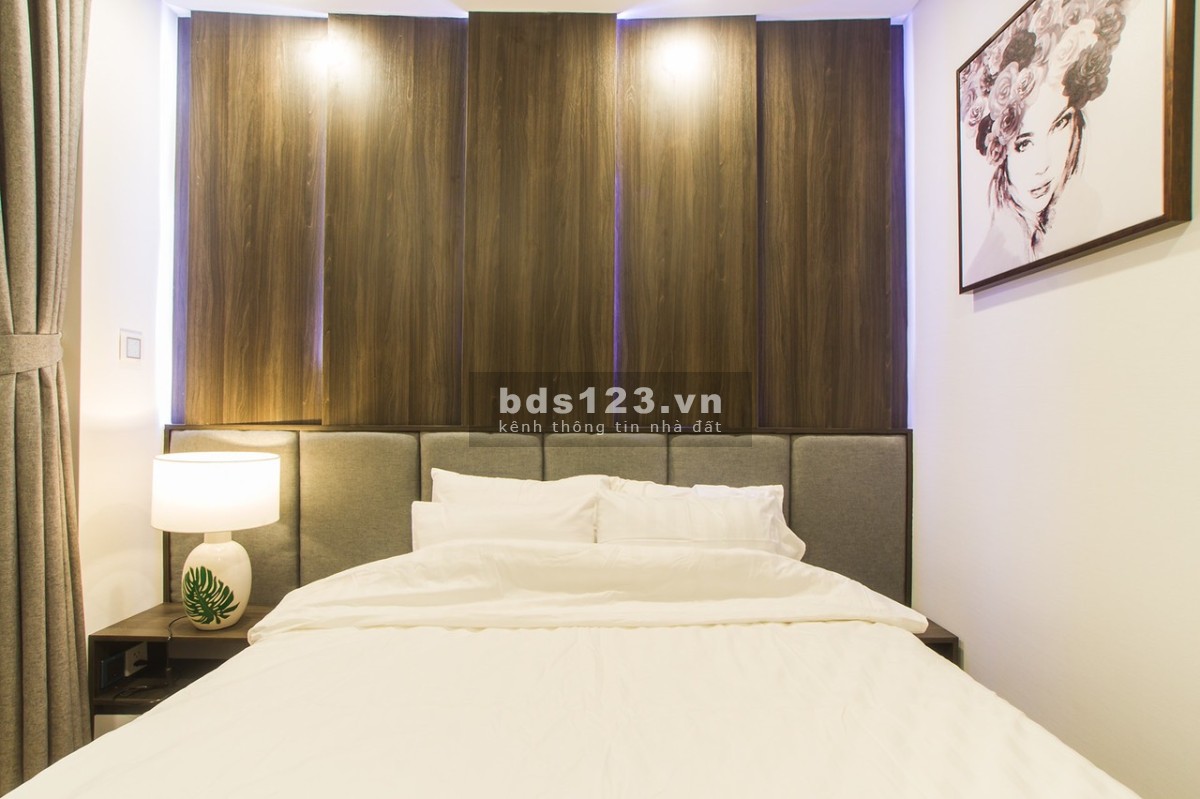 Cho thuê căn hộ Vinhomes Central Park 1-2-3-4pn, Penhouse, và tòa Landmark 81. Liên hệ: 0888662828