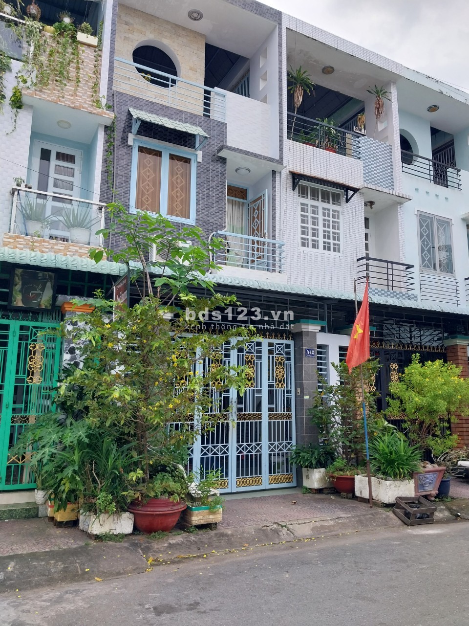 Cần bán căn nhà 3 tầng khu Mỹ Thạnh Hưng, P6, Tp Mỹ Tho. TG. 3TY6XX